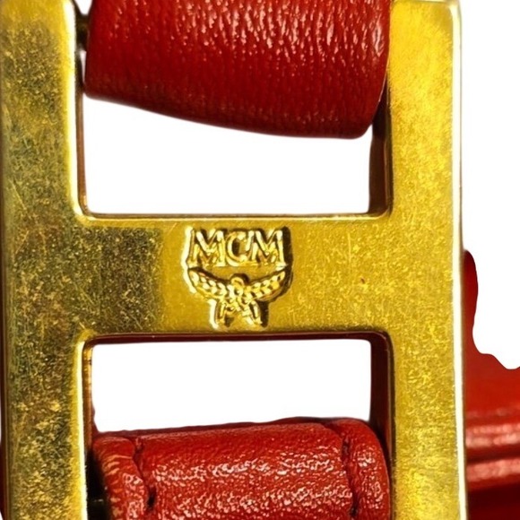 MCM‎ Vtg Red Leather Tote Bag Gold MCM Logo Studs Top Handles Small Statement - Picture 9 of 10